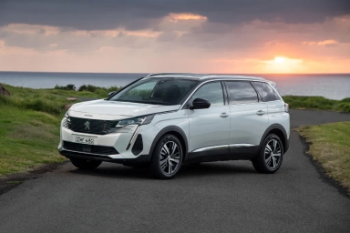 2023 Peugeot 5008